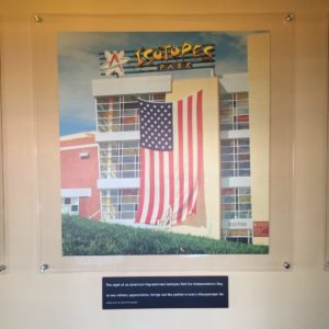 Isotopes-Decorative-Glass-Standoff-Sign-1024x1024