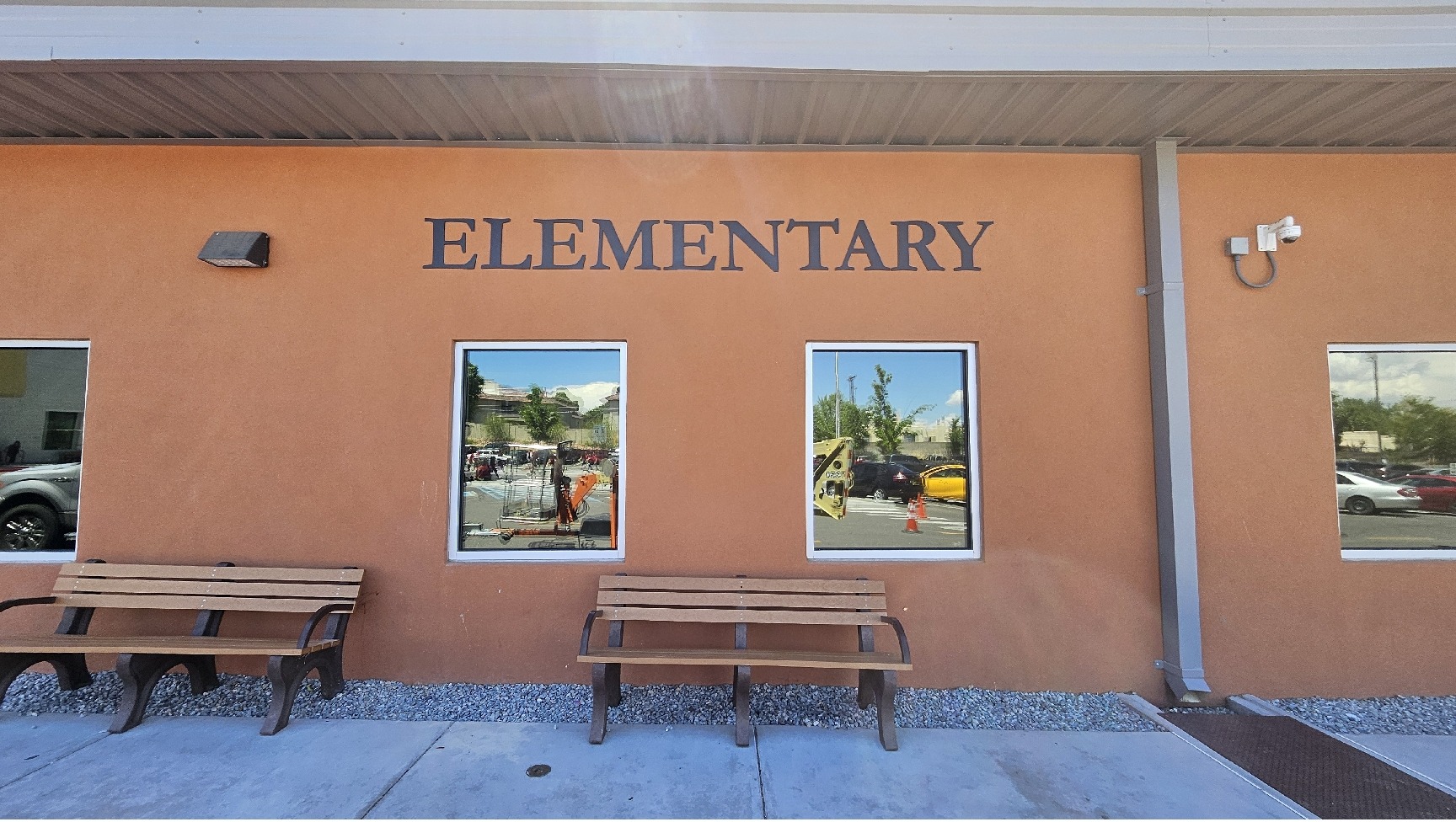Dimensional - Exterior2