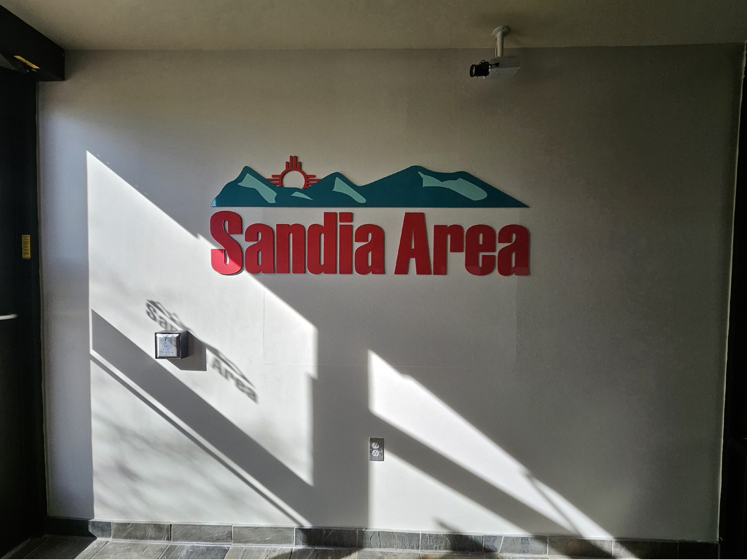 Dimensional - Interior4