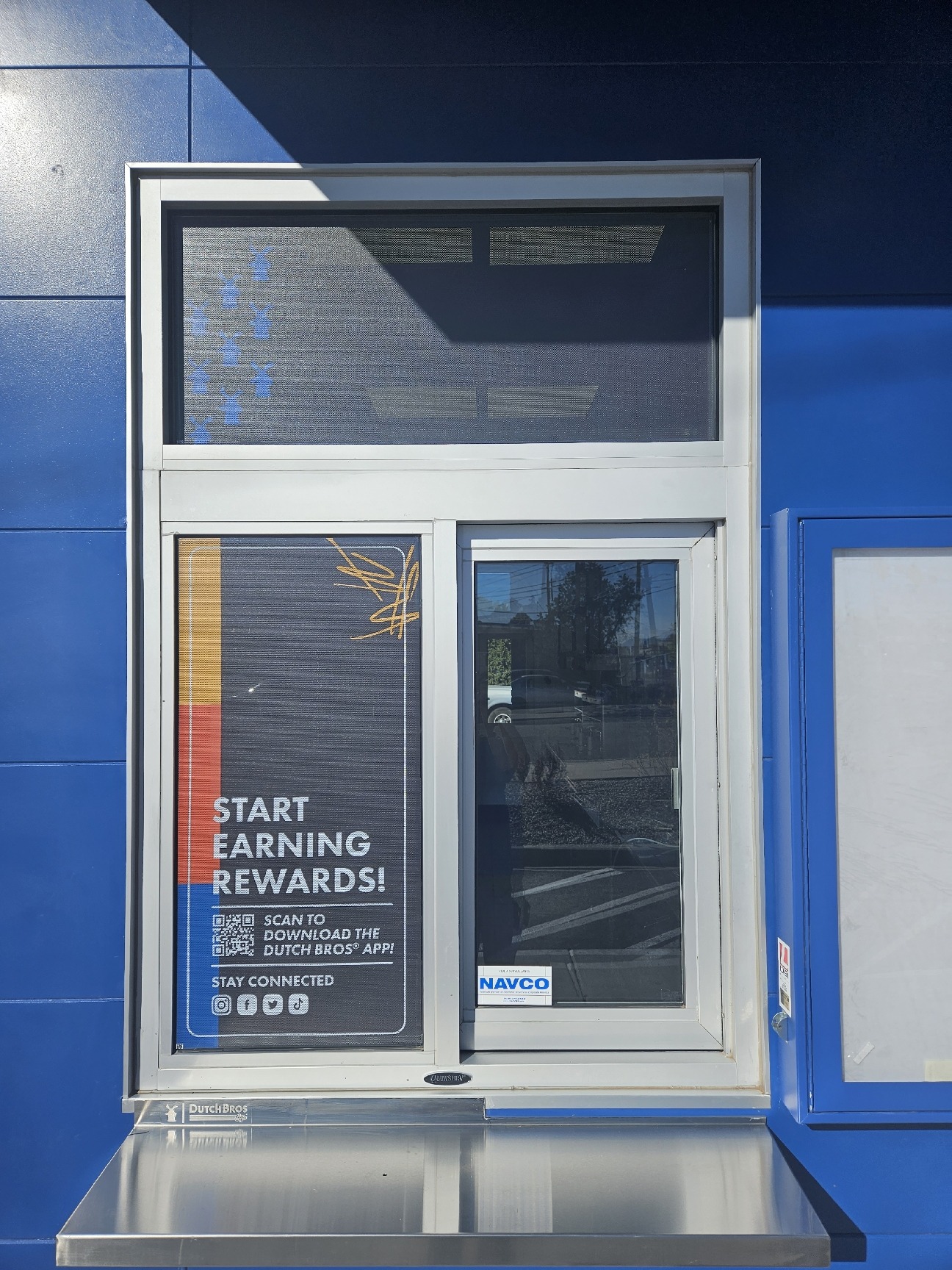 Vinyl - Window Graphics - Exterior 18