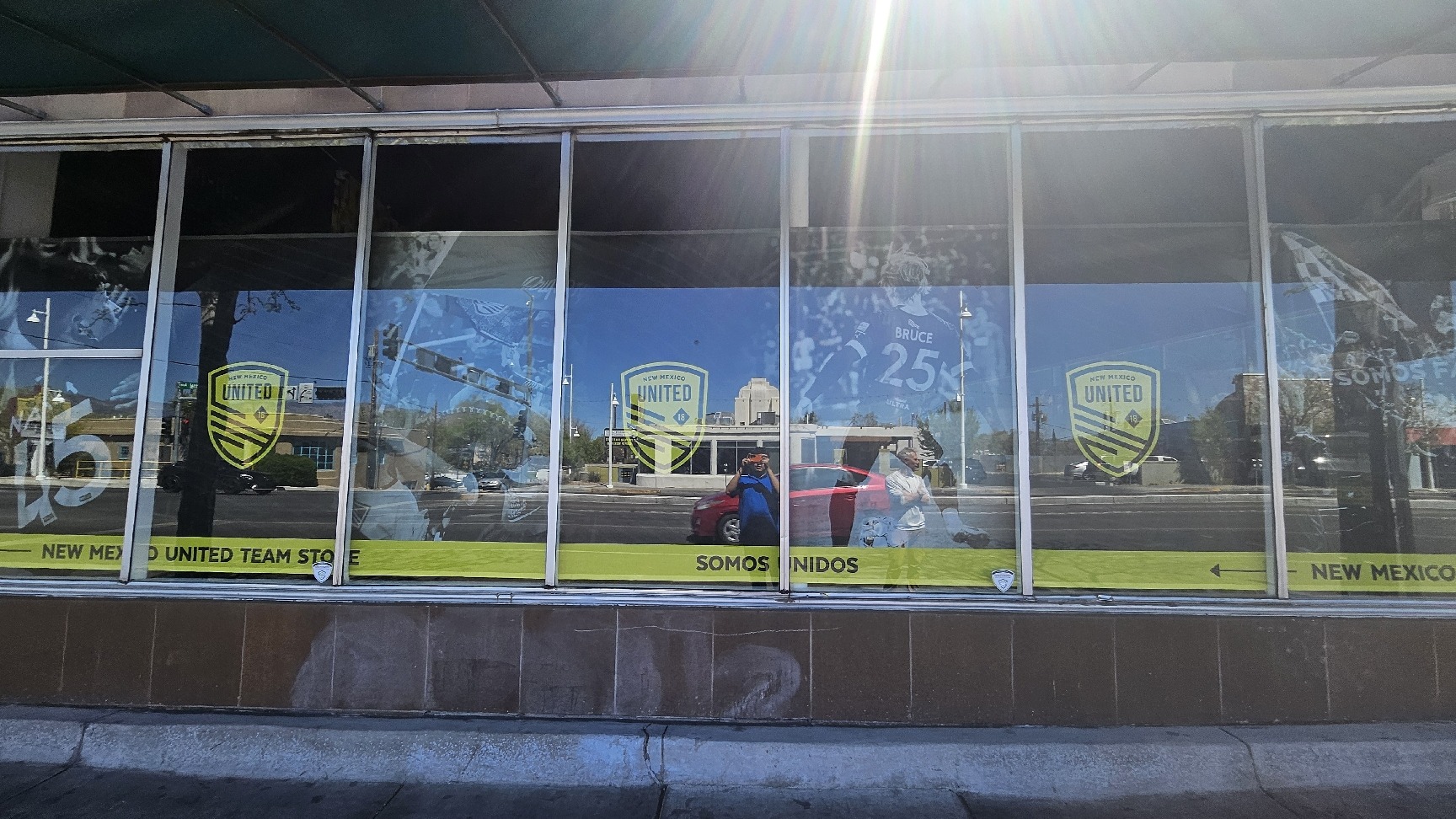 Vinyl - Window Graphics - Exterior 43