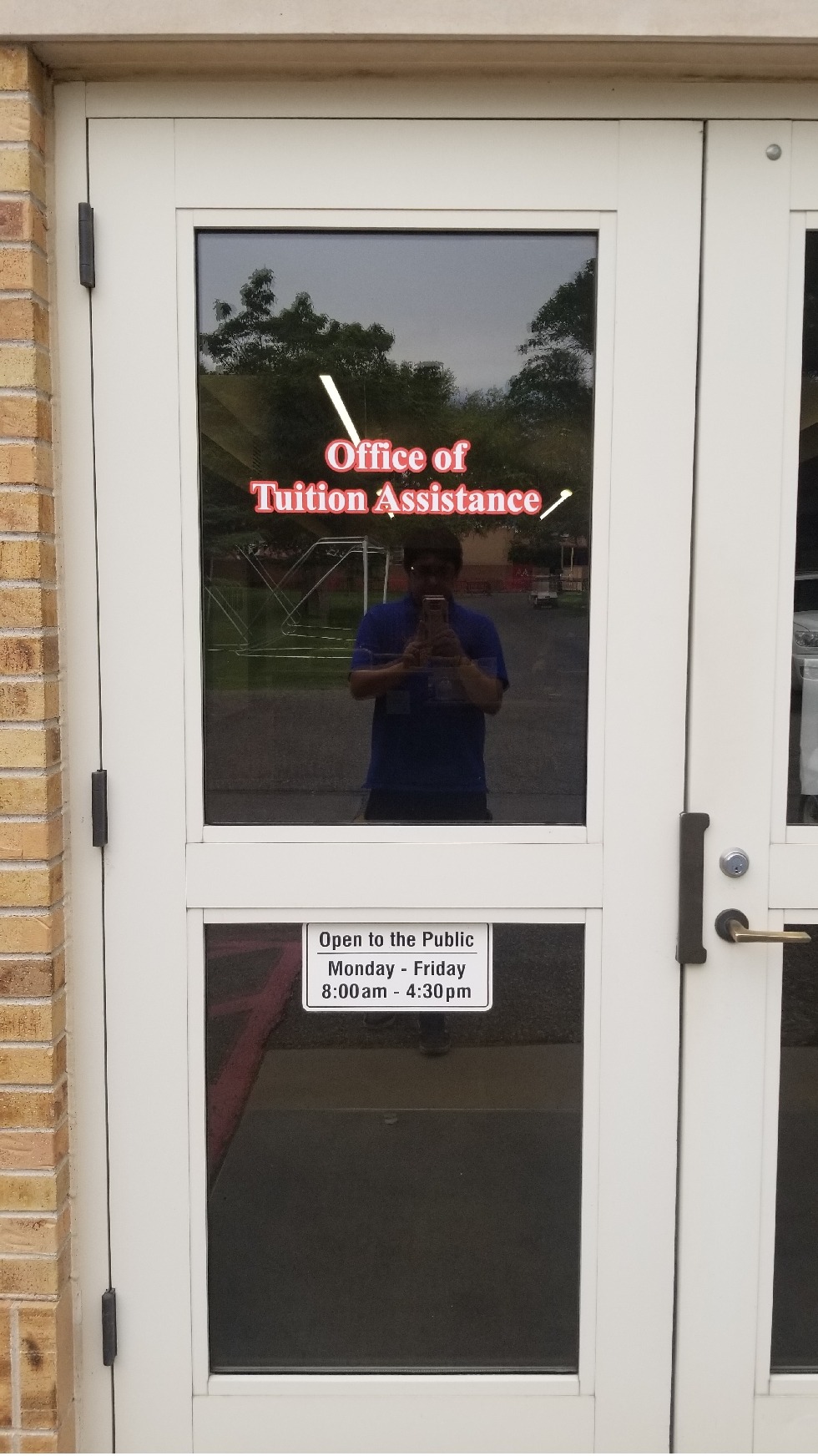 Vinyl - Window Graphics - Exterior17