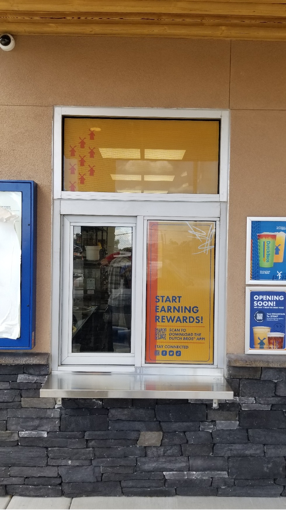 Vinyl - Window Graphics - Exterior22