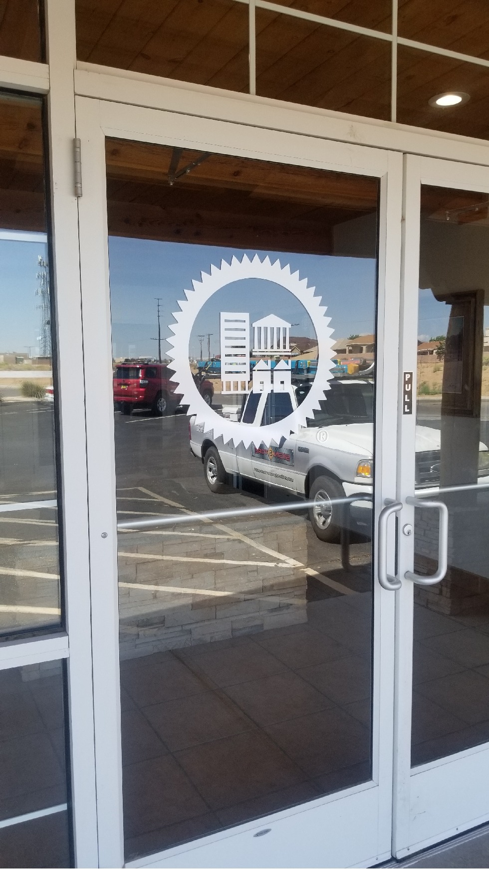 Vinyl - Window Graphics - Exterior27