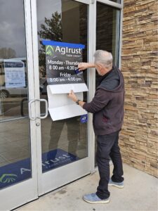 Vinyl - Window Graphics - Exterior29